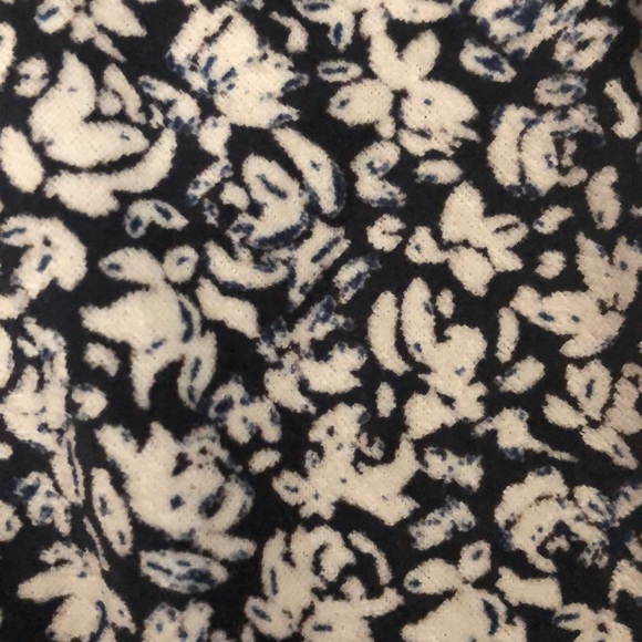 Hollister Skirt - Picture 2 of 3